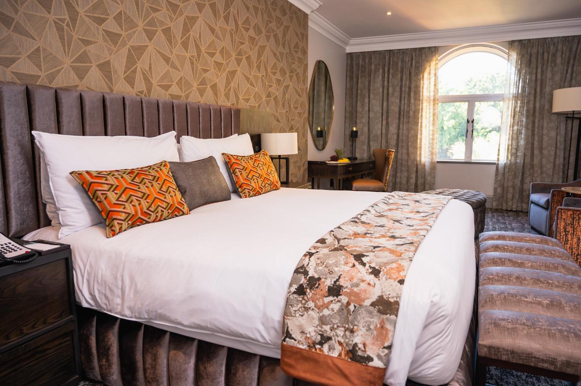 Golden Horse Hotel Pietermaritzburg Esterno foto